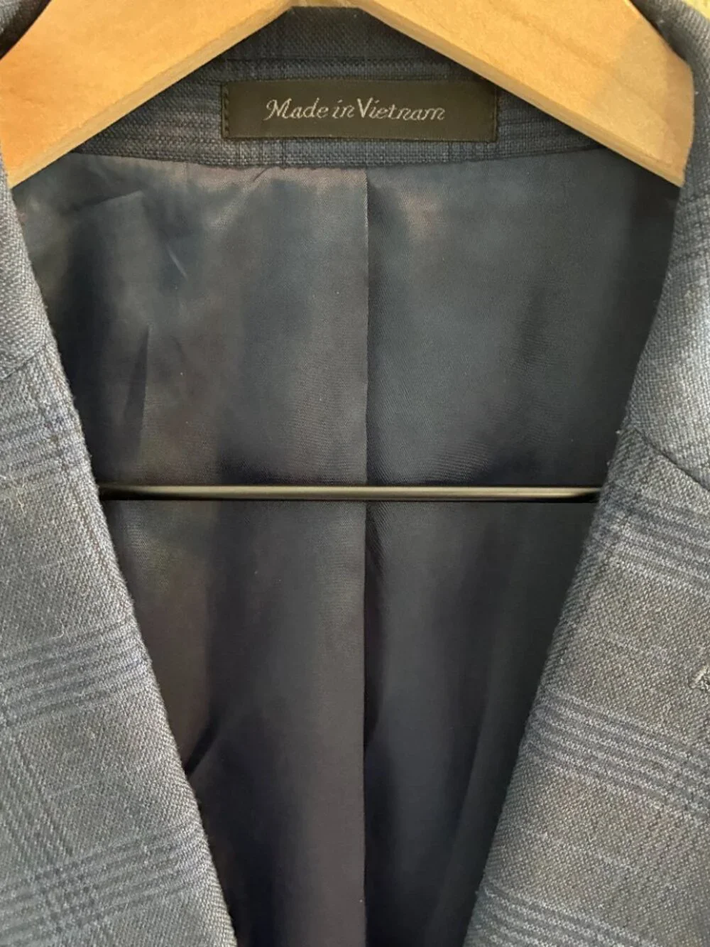 Van Heusen Flex Slim-Fit Navy Blue Sport Coat Mens Size 38R Plaid Two Button